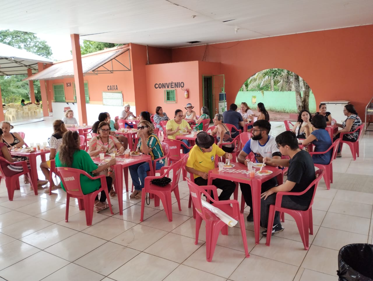 Encontro de Aposentados 2022: SINESP enaltece legado de educadores para a  construção da RME